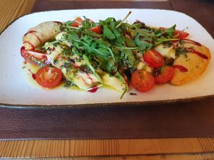 Nudeln gefüllt mit Erdäpfel Schwammerl-Füllung at Nanu in Bad Mitterndorf