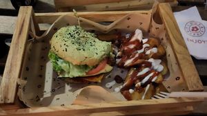  at Flower Burger in Marseille