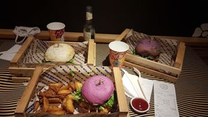 Cheezy, cherry bomb and Tofungoo burgers at Flower Burger in Marseille
