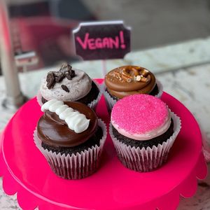 vegan chocolate cupcakes at Smallcakes in Patchogue