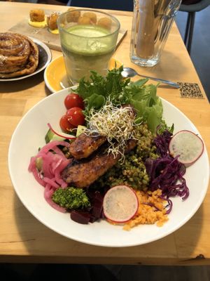 Tempeh bowl. Pesto buchwheat was really good  at Rohe in Tallinn