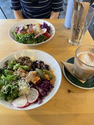 Tofu salad, tempeh salad, and tiramisu mocha!  at Rohe in Tallinn