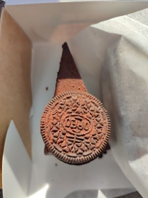 oreo cake at Rohe in Tallinn