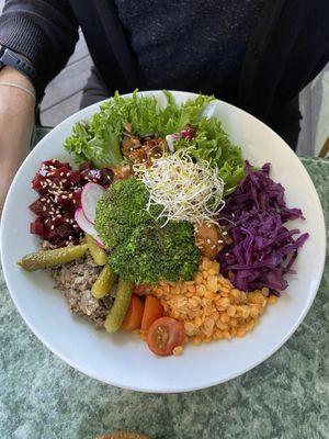 tofu bowl  at Rohe in Tallinn