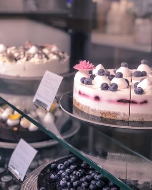 Vegan cakes at Rohe in Tallinn