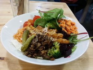 Yummy tofu bowl at Rohe in Tallinn