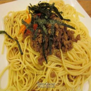 Taiwanese Spaghetti with mock meat & preserved cucumbers at Ten Ren's Tea in Sydney