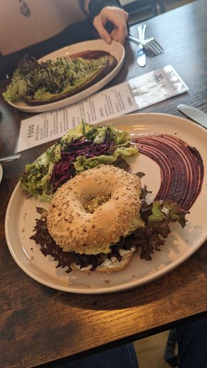 Feierei und Avocuddle at Cafe Medusa in Wuppertal