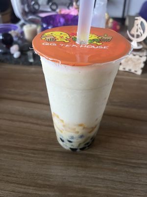 Passion fruit boba w/ soy milk & mango jelly  at QQ Tea House in Honolulu