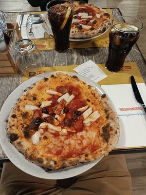 Vegano pizza at MXP - Rossopomodoro - T1 in Ferno