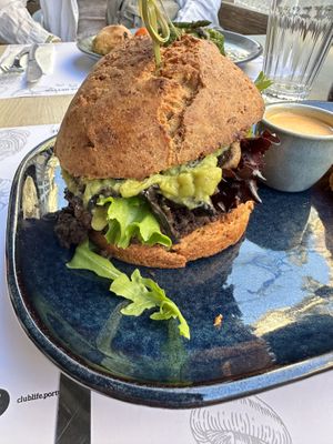   at Club Life in Porto