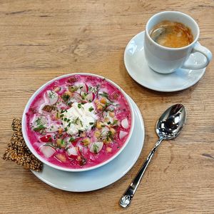 Chilled beetroot leaf soup - delicious at Mihiderka - Dielta in Krakow