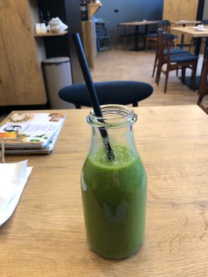 Zielony koktajl egzotyczny at Mihiderka - Dielta in Krakow