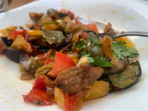 Verduras salteadas con ajo y perejil    at Balcao 47 in Evora