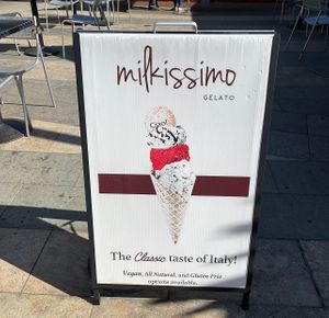 sign! #Veganuary at Milkissimo Gelato in San Diego