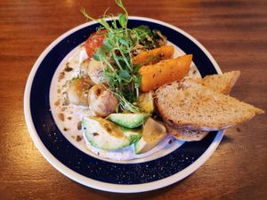 Vegan Breakfast for Brunch at Cremat 11 in Barcelona