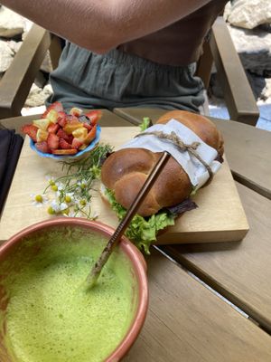   at Once:Once in Antigua