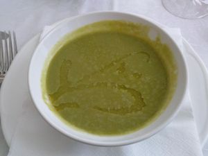 spring pea soup at La Piscina in Venice