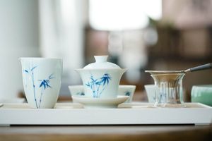 We also supply Chinese gongfu tea  at Injoy Etsunou in Tokyo