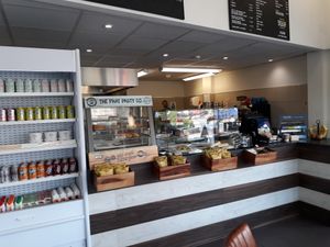 Inside Stop and Pour at Stop & Pour in Worksop