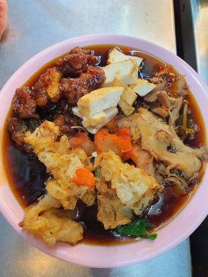 Lor mee available ~ Circuit Breaker Period Phase 3 at Yuan Man vegetarian 缘满素食 in East Singapore