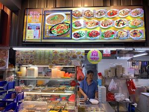 stall front 
Photo credit: Henry Lau  at Yuan Man vegetarian 缘满素食 in East Singapore