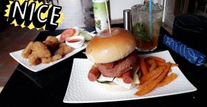 Burger, nuggets and mojitos at The Irish Viking in Lanzarote