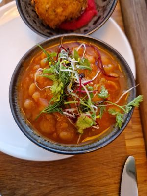 Baked Beans at Little Dancer in Linz