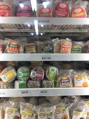 Hamburguesas at Casa China Supermercada in Buenos Aires