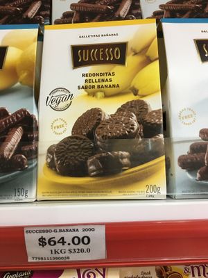 Alfajorcitos successo veganos at Casa China Supermercada in Buenos Aires
