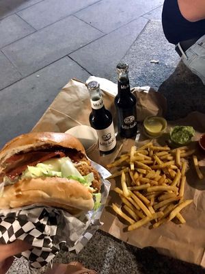 Cena para dos  at Thunder Vegan - Malasaña in Madrid