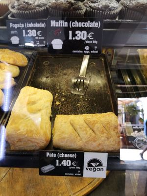 Vegan cheese at Mamma Mia in Kotor