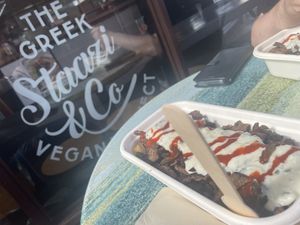 AB with “lamb”, hot chips, Tzatziki, Sriracha.   at Staazi & Co in Adelaide