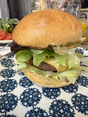 Vegan “beyond” burgerr  at Stechl Keller  in Wasserburg