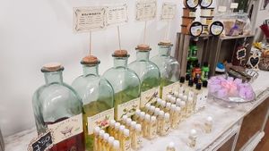 Different types of oils at Ayun - Maybe closed in Mallorca