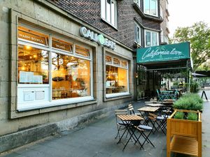 Cali Eats at Cali Eats in Dusseldorf