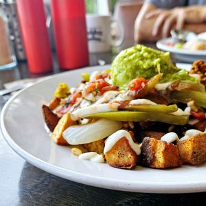 La Mesa at Vertical Diner and The Gold Room in Portland