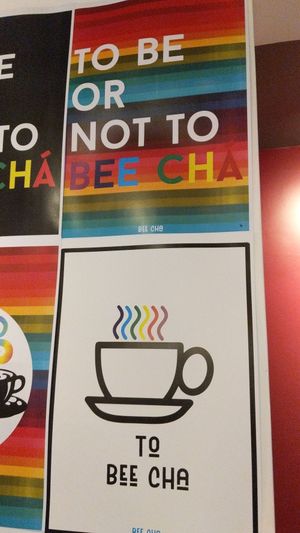 To be or? at Vai Té Chá in Brasilia