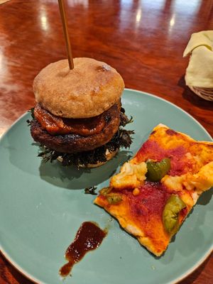 The burger was NEXT level at Cafe 369 in Chiba