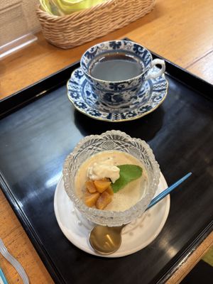 Cake set  at Cafe 369 in Chiba