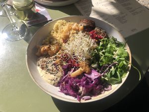 Salad bowl „Lotte"  at LUUC Café in Saarbrucken