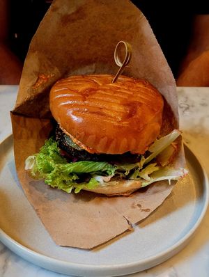 Susi burger at LUUC Café in Saarbrucken