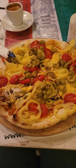 Posna pizza at Night & Day in Nis