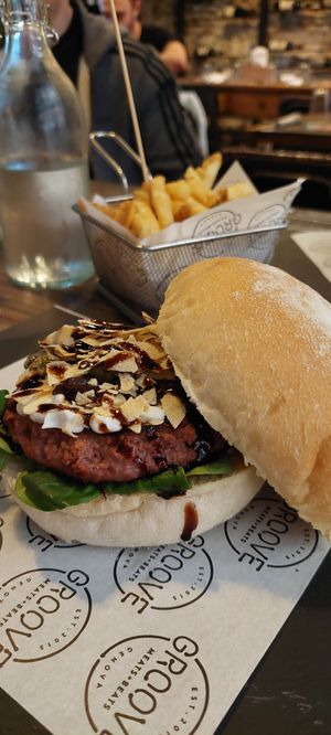 Hamburguesa Beyond meat at Groove in Genoa