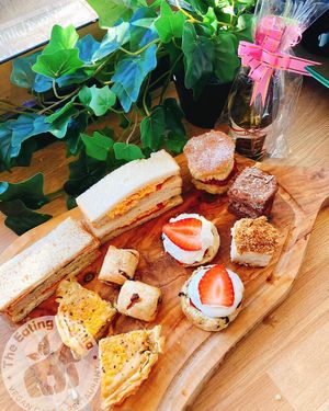 The Eating Gorilla. Vegan Cafe at The Eating Gorilla in Penrhyndeudraeth