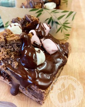 The Eating Gorilla. Vegan Cafe at The Eating Gorilla in Penrhyndeudraeth