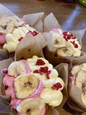 The Eating Gorilla. Vegan Cafe at The Eating Gorilla in Penrhyndeudraeth