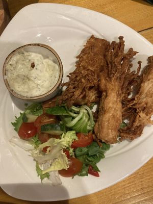 Mushroom starter - fabulous and garlic-tastic   at The Eating Gorilla in Penrhyndeudraeth