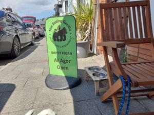 Outside at The Eating Gorilla in Penrhyndeudraeth