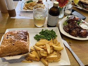 Cauliflower wings and chicken and leek pot pie   at The Eating Gorilla in Penrhyndeudraeth
